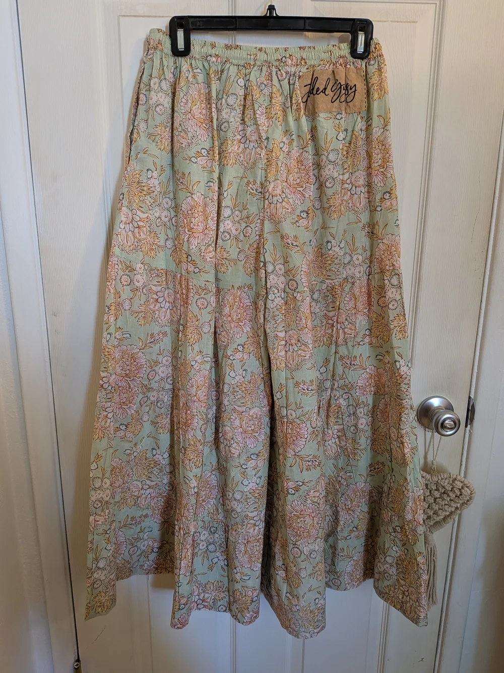 NWT Jaded Gypsy In The Meadow Wide Leg Pants- Light Sage & Pink - Picture 4 of 5